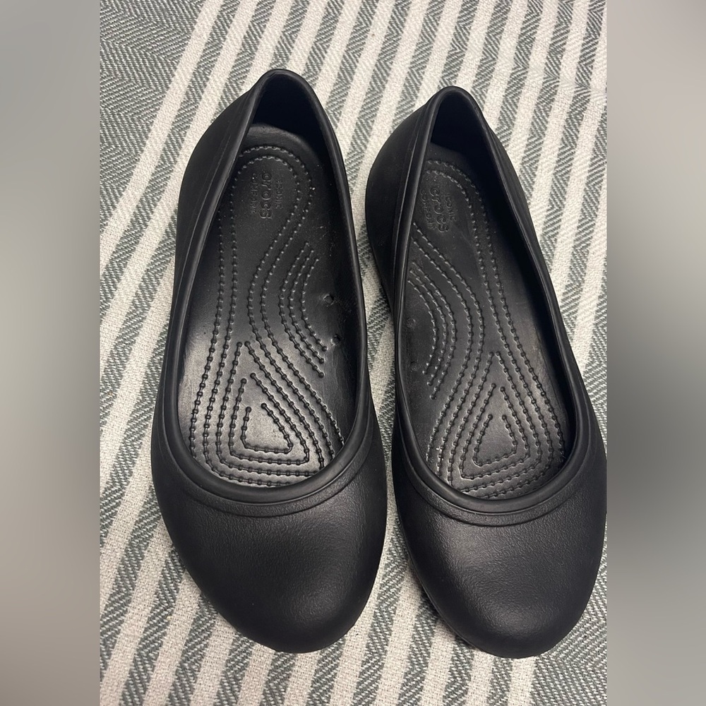 CROCS Women's Black‎ Slip-On Ballet Flats